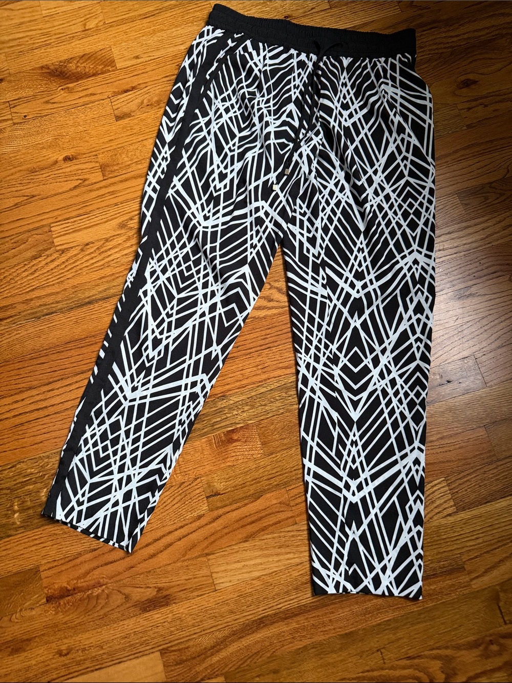 Calvin Klein Black & White Abstract Geometric Pants